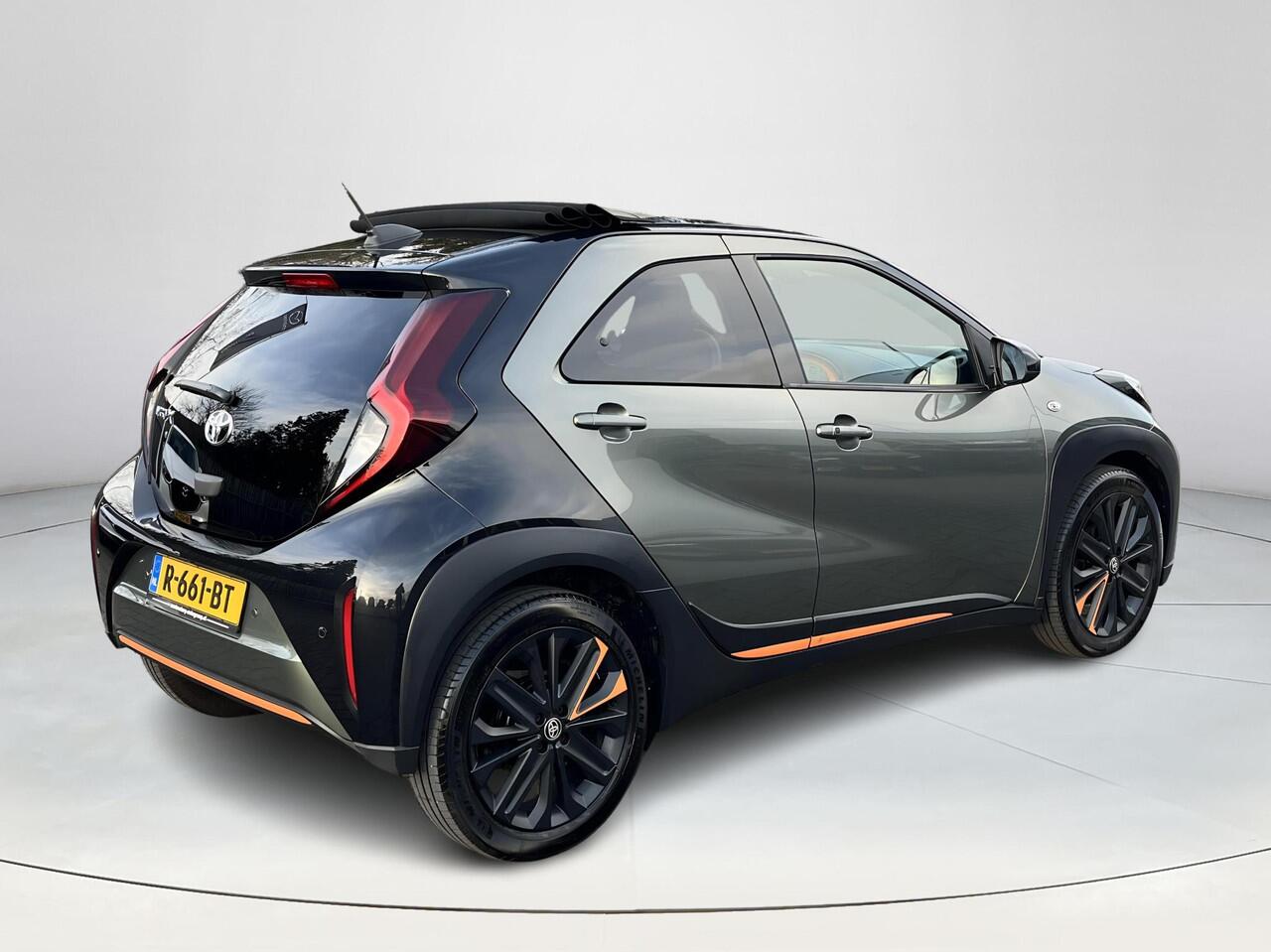 Toyota AYGO X 1.0 VVT-i MT Limited | Apple CarPlay/Android auto | Achteruitrijcamera | Cabriodak