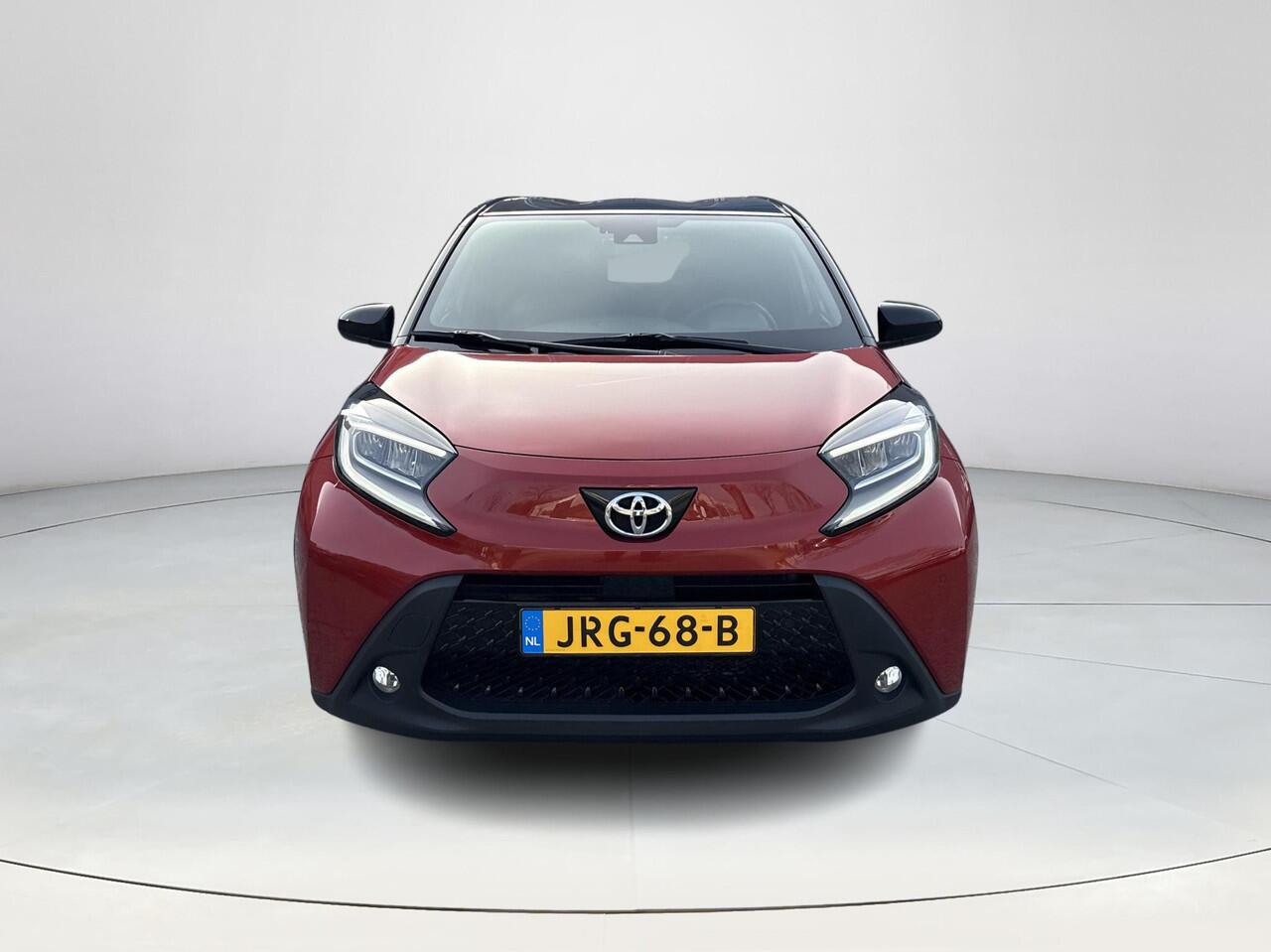 Toyota AYGO X 1.0 VVT-i S-CVT Envy **KEYLESS/ STOELVERWARMING/ NAVIGATIE/ PAARKEERSENSOREN**