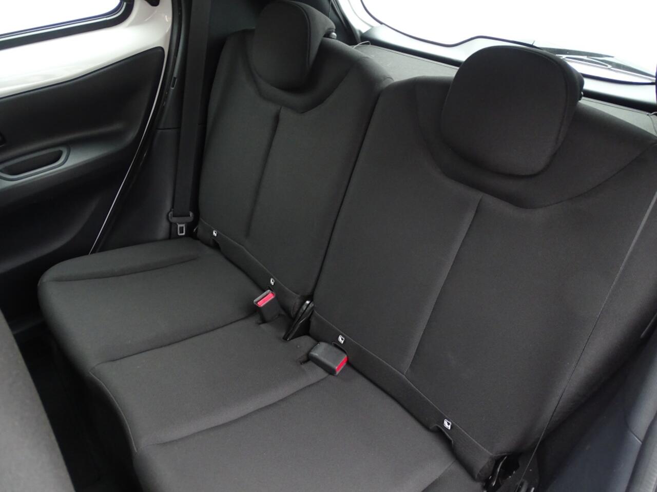 Toyota AYGO X 1.0 VVT-i MT Nieuw model