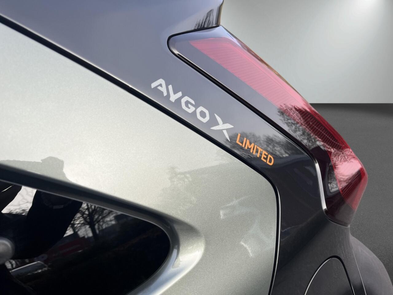 Toyota AYGO X 1.0 VVT-i S-CVT Limited