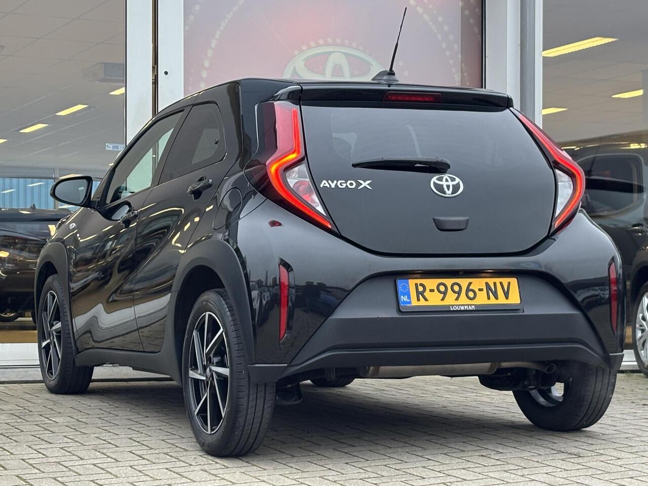 Toyota AYGO X 1.0 VVT-i MT Play | LM-Velgen | Privacy Glas | Apple Carplay/Android Auto | Garantie tot 10-2032 |