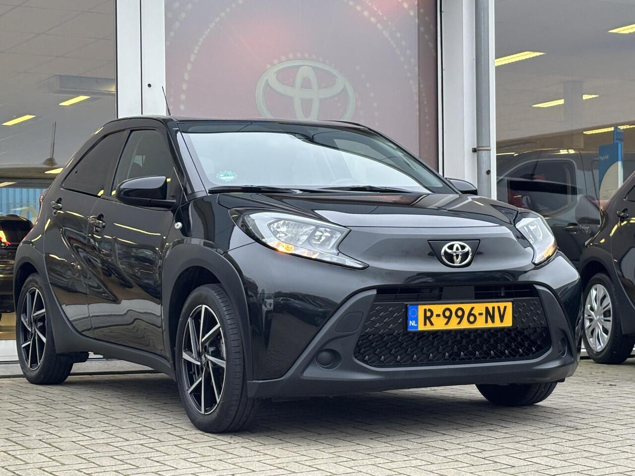 Toyota AYGO X 1.0 VVT-i MT Play | LM-Velgen | Privacy Glas | Apple Carplay/Android Auto | Garantie tot 10-2032 |