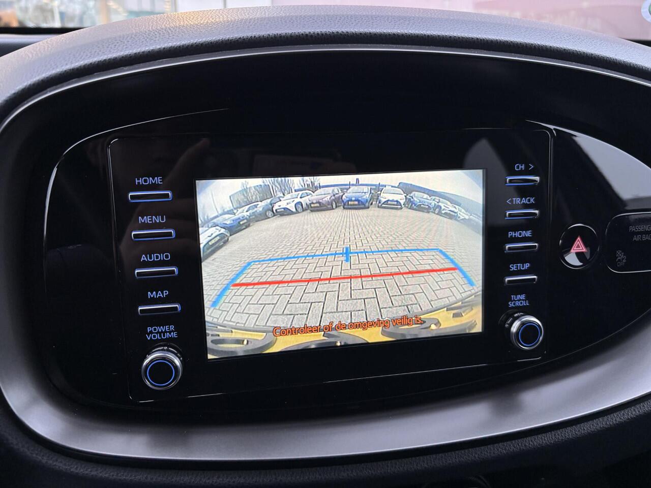 Toyota AYGO X 1.0 VVT-i MT Play | LM-Velgen | Privacy Glas | Apple Carplay/Android Auto | Garantie tot 10-2032 |