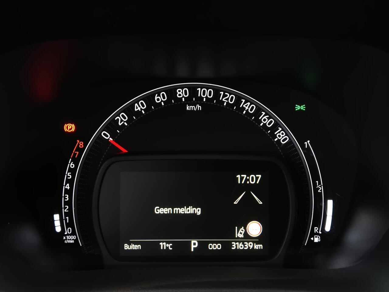 Toyota AYGO X 1.0 VVT-i S-CVT first | Automaat | AppleCarplay / AndroidAuto |