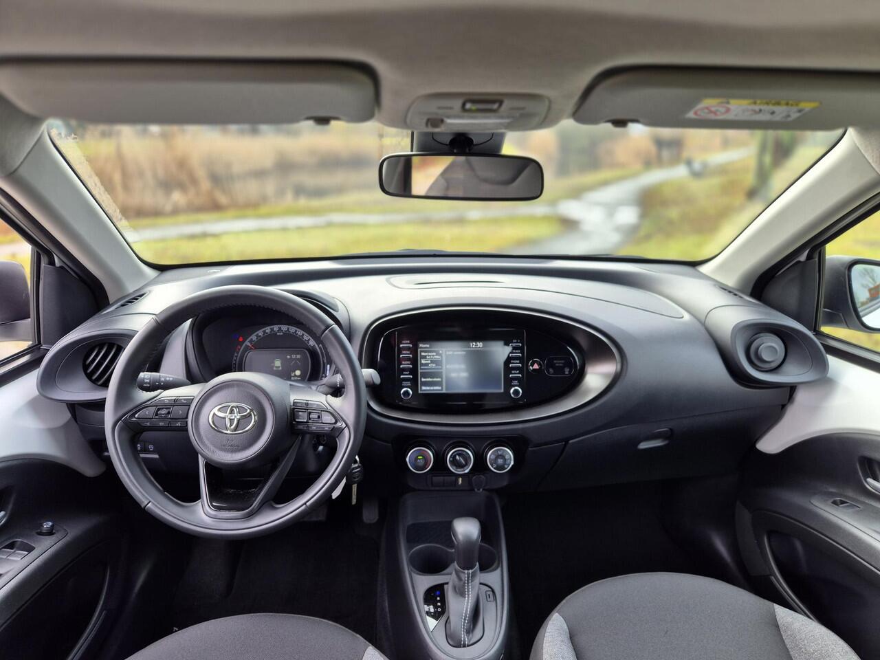 Toyota AYGO X 1.0 VVT-i S-CVT Play | Automaat |