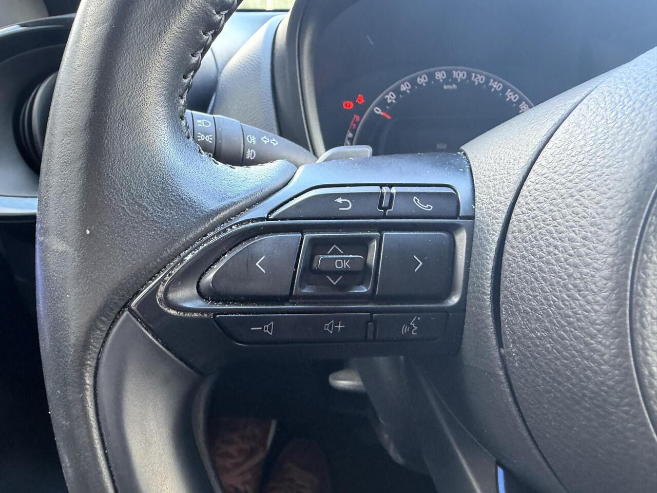 Toyota AYGO X 1.0 VVT-i S-CVT Envy | 1e eigenaar | Origineel NL door ons geleverd | Trekhaak | JBL | Climate Control | Adaptive Cruise | LMV | Winterset beschikbaar