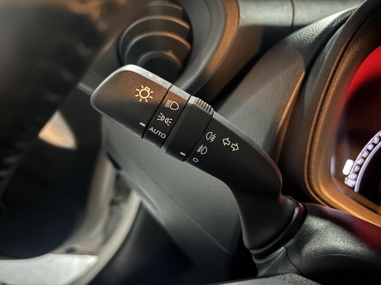 Toyota AYGO X 1.0 VVT-i S-CVT first