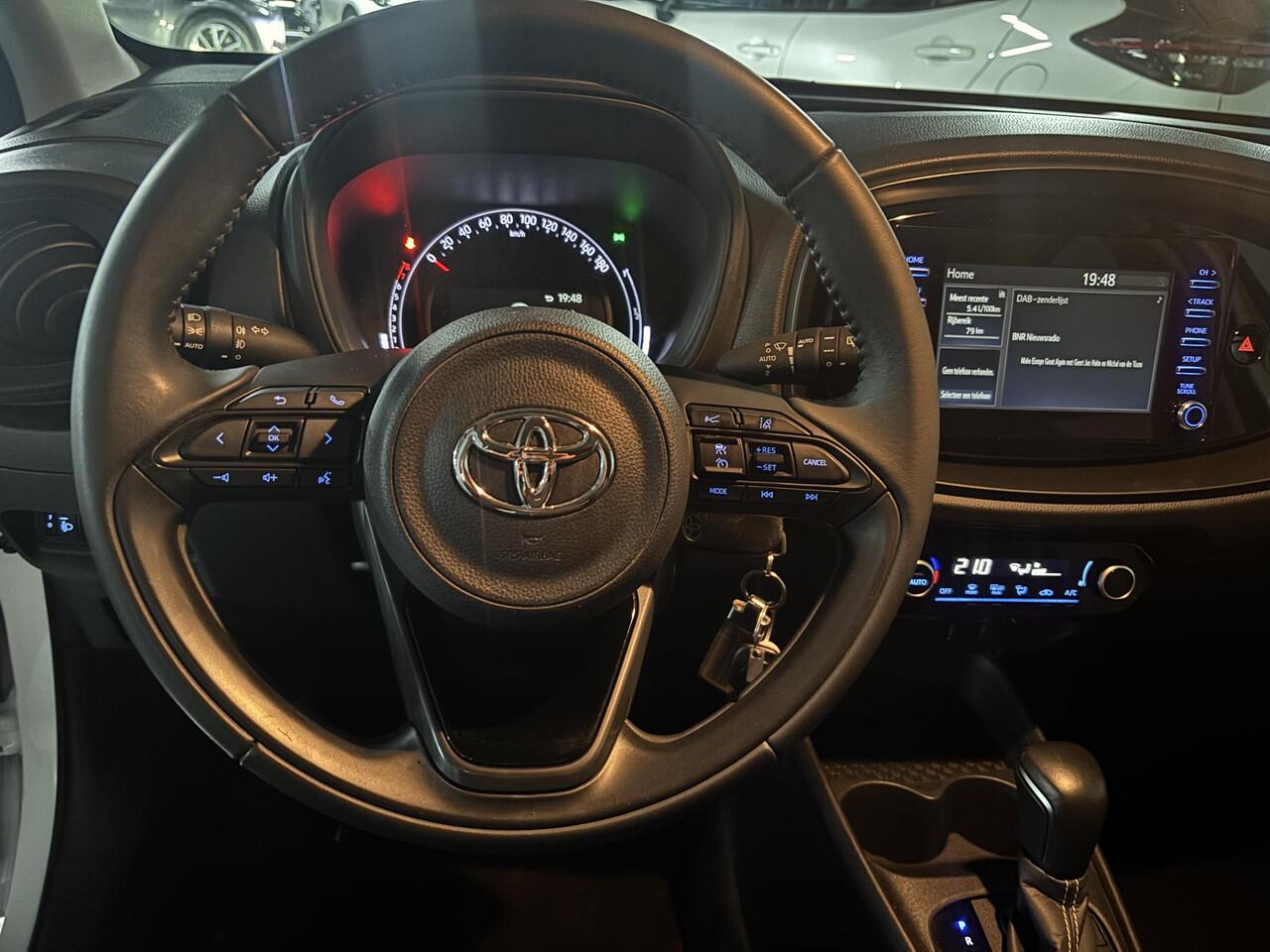 Toyota AYGO X 1.0 VVT-i S-CVT first