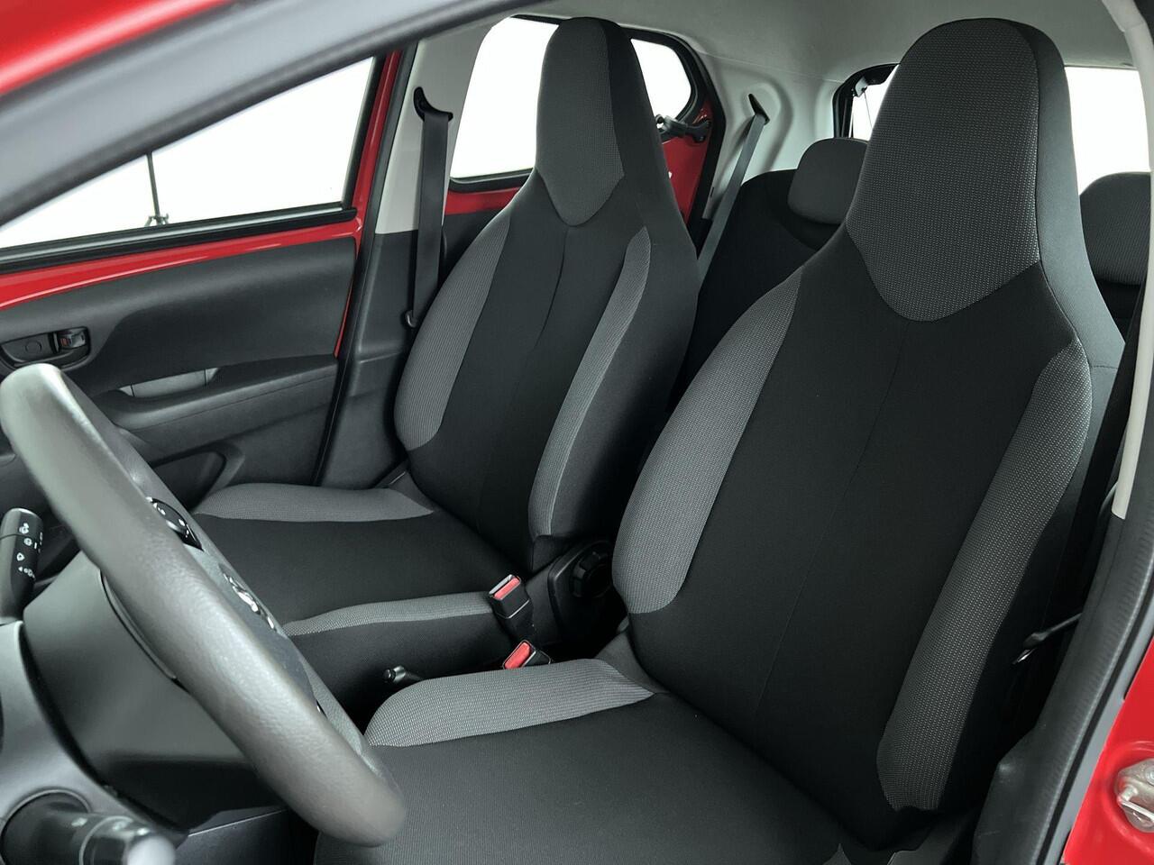 Toyota AYGO 1.0 VVT-i x-fun | Rijklaar | Dealeronderhouden
