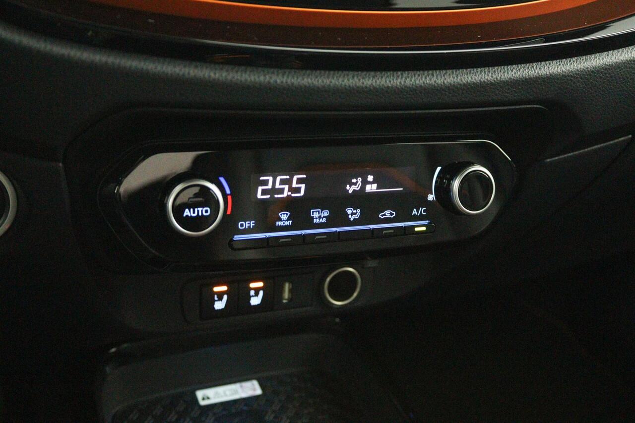 Toyota AYGO X 1.0 VVT-i S-CVT Limited | Automaat | Leder-stof bekleding | Stoelverwarming | Navigatie | JBL |