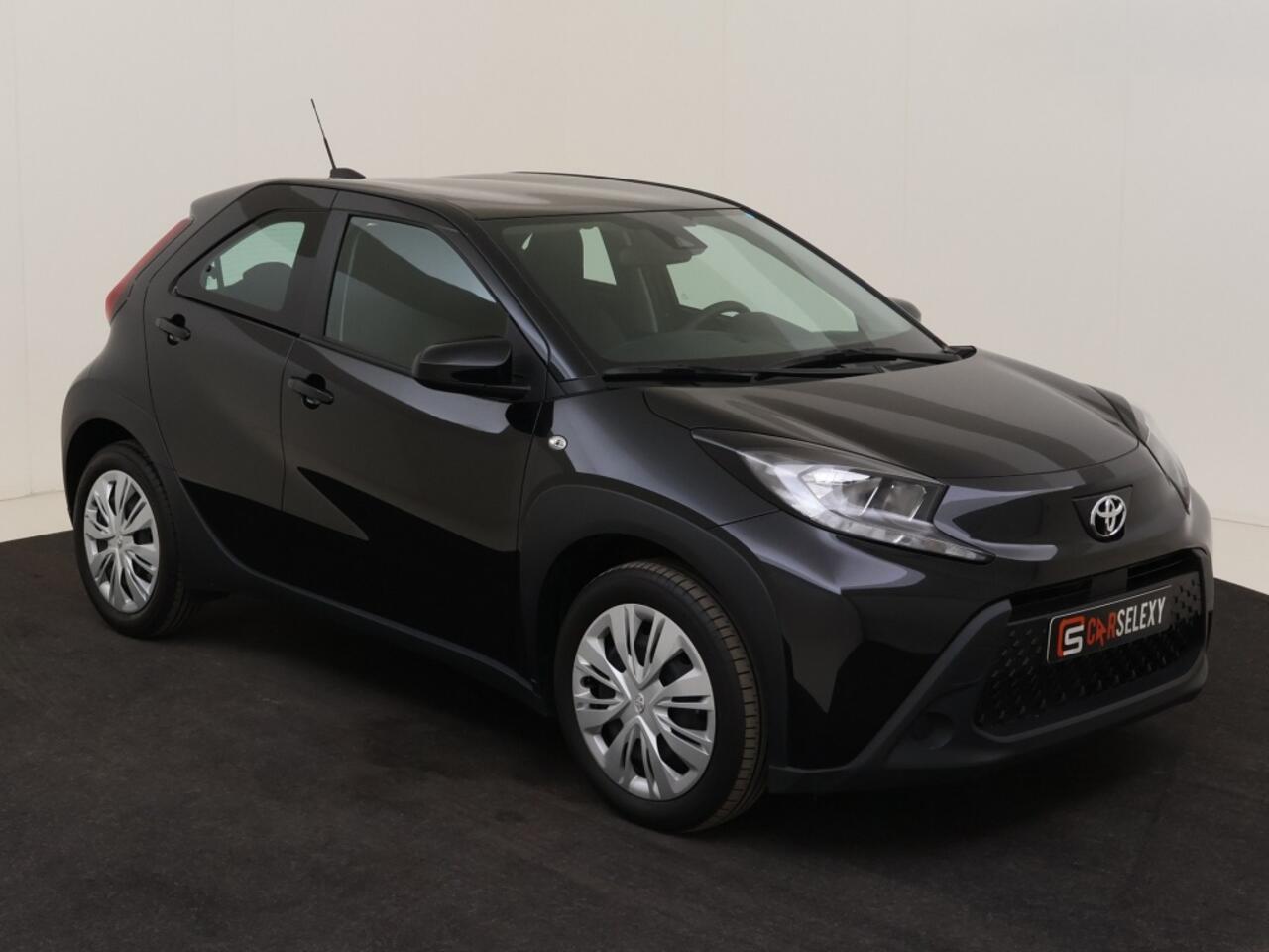 Toyota AYGO 1.0 VVT-i MT play | Apple CarPlay/Android Auto | Cruise Adap. |