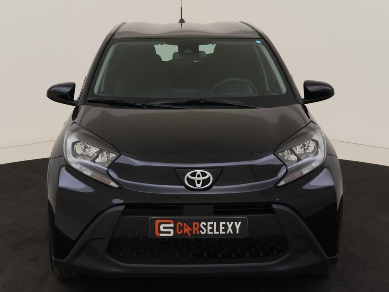 Toyota AYGO 1.0 VVT-i MT play | Apple CarPlay/Android Auto | Cruise Adap. |