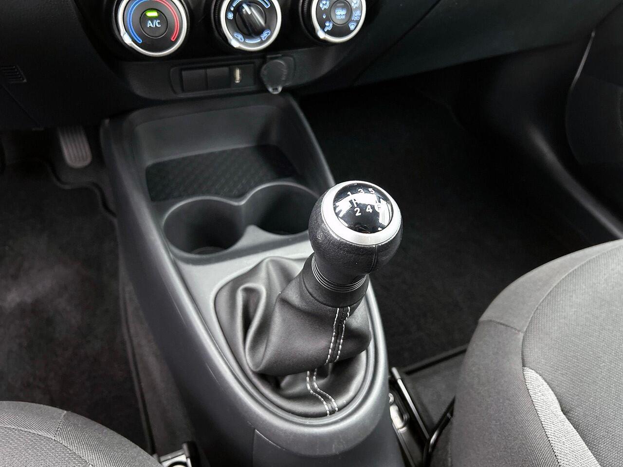 Toyota AYGO X 1.0 VVT-i MT Play AD-CRUISE | CAMERA | CARPLAY-NAVI