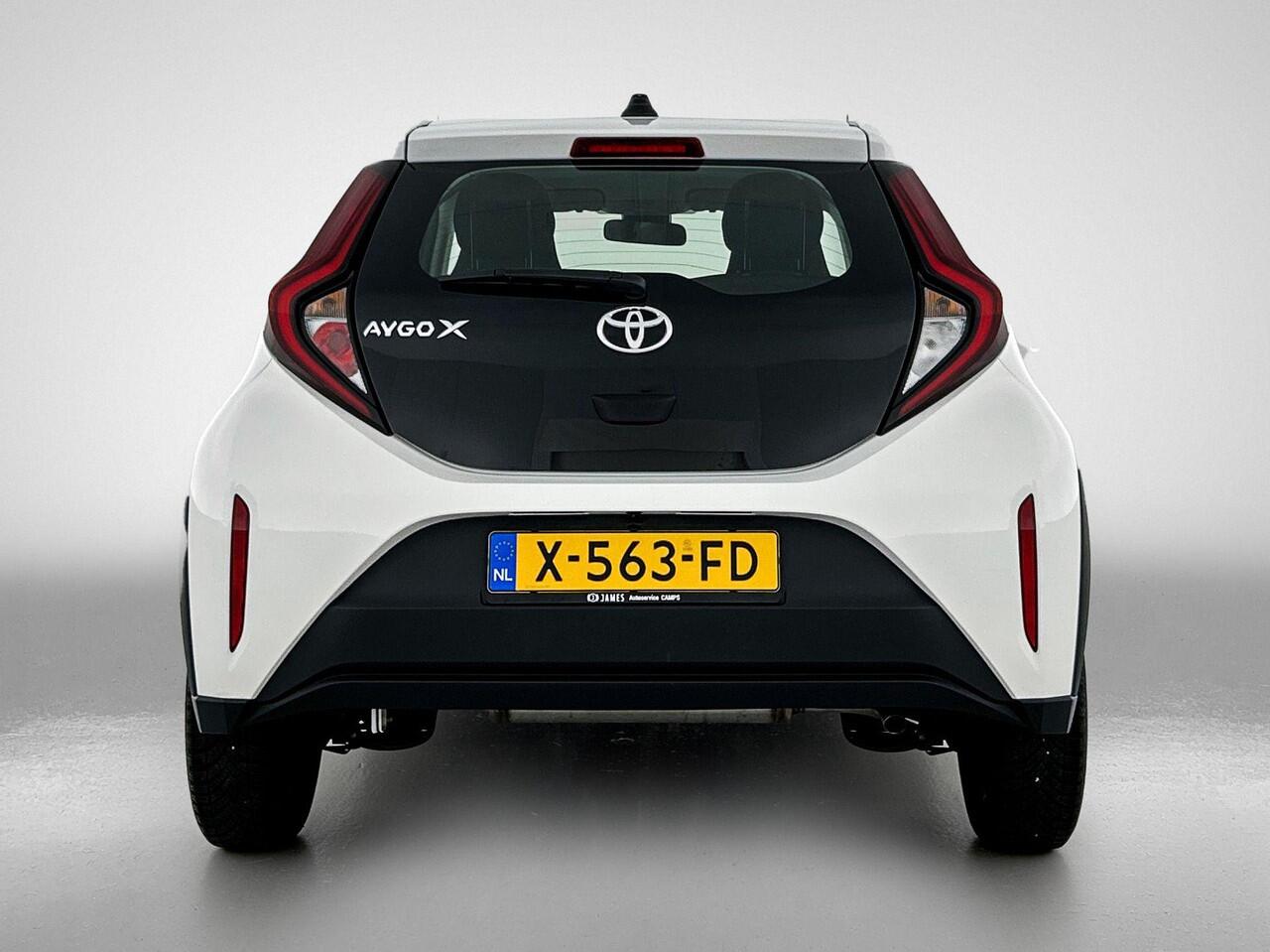 Toyota AYGO X 1.0 VVT-i MT Play AD-CRUISE | CAMERA | CARPLAY-NAVI