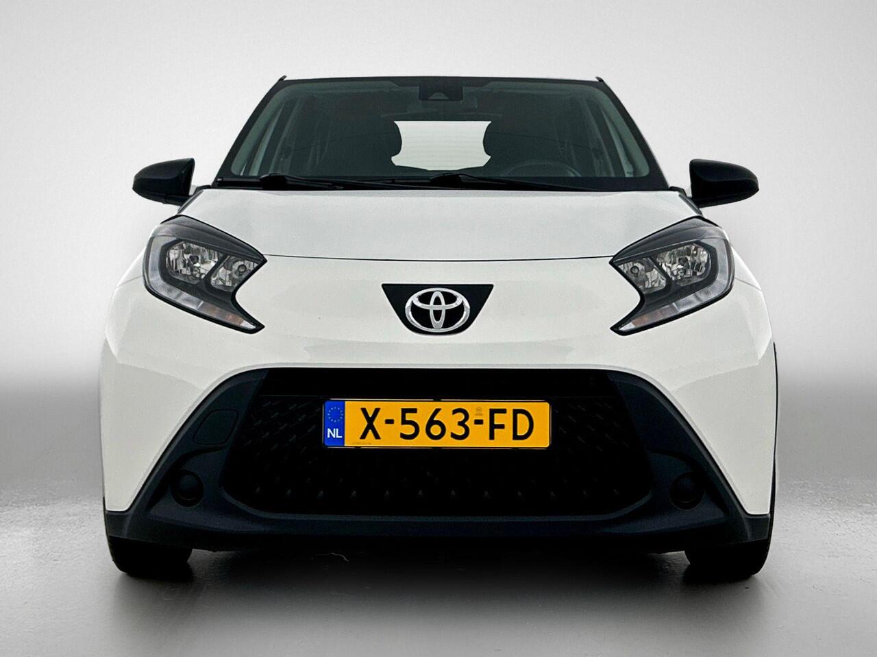 Toyota AYGO X 1.0 VVT-i MT Play AD-CRUISE | CAMERA | CARPLAY-NAVI