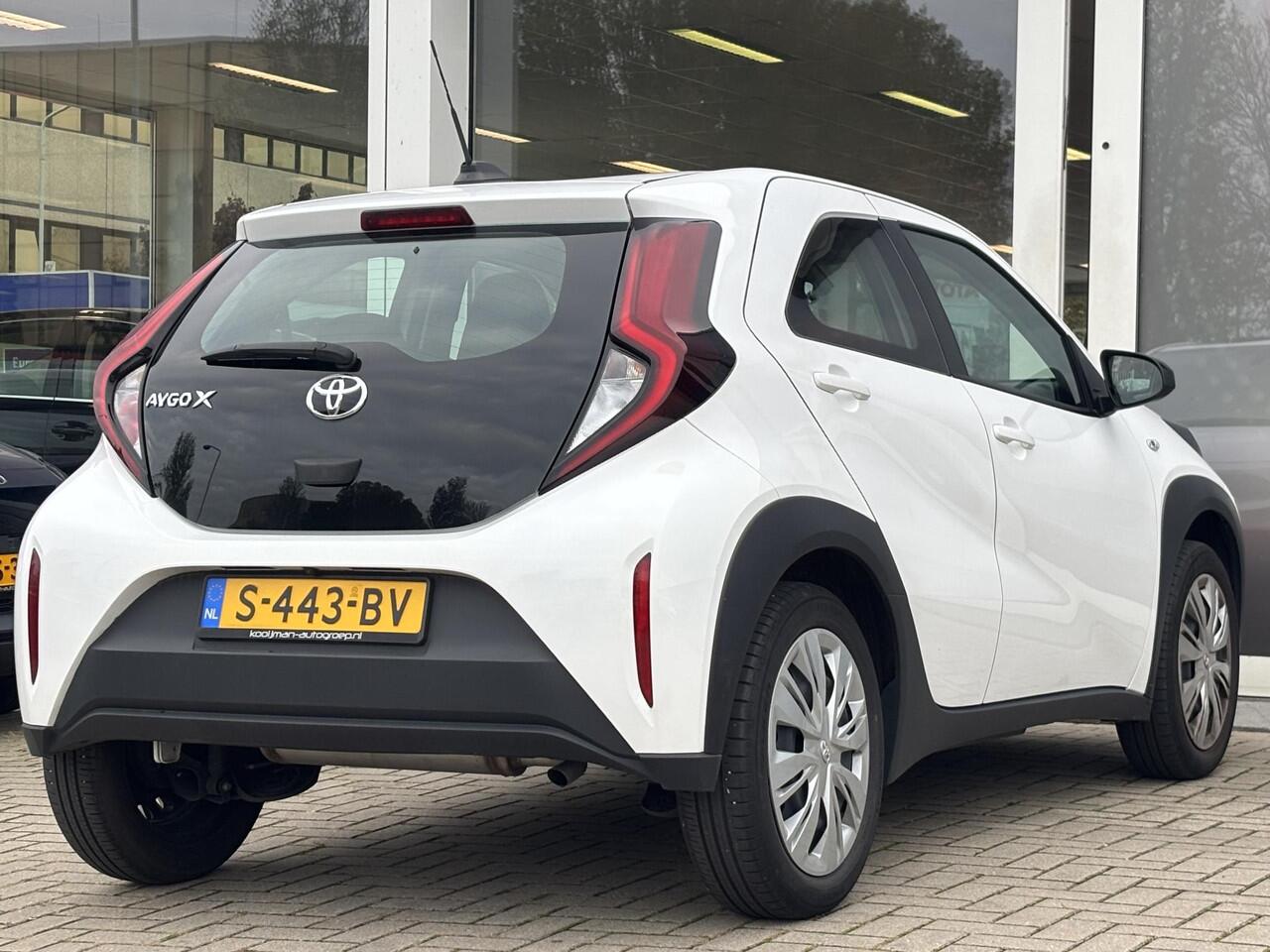 Toyota AYGO X 1.0 VVT-i MT Play | Apple Carplay/Android auto | Camera | 1ste eigenaar | Toyota garantie tot 2033!