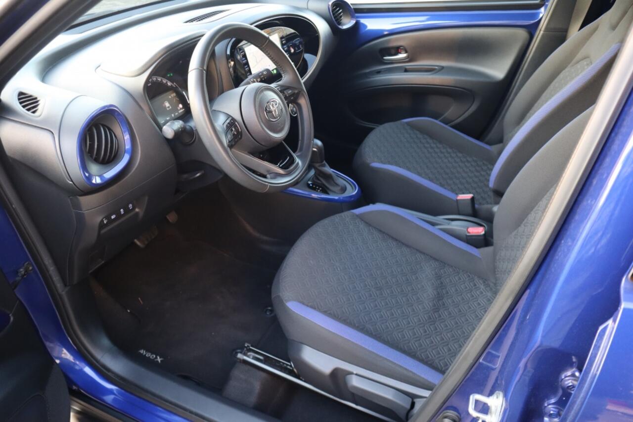 Toyota AYGO 1.0 VVT-i S-CVT Pulse Automaat AllSeasons/Stoelverwarming