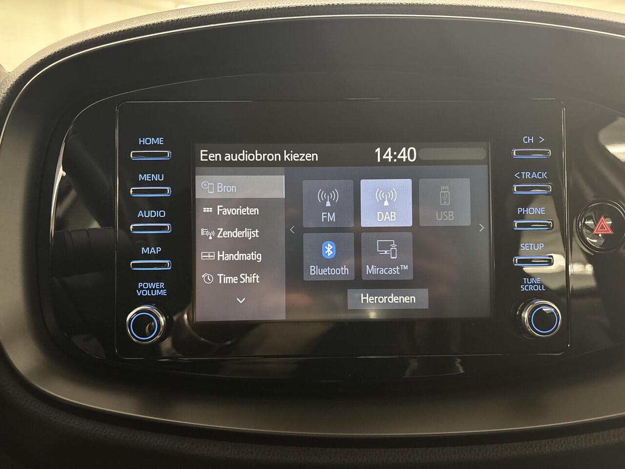 Toyota AYGO X 1.0 VVT-i MT Play