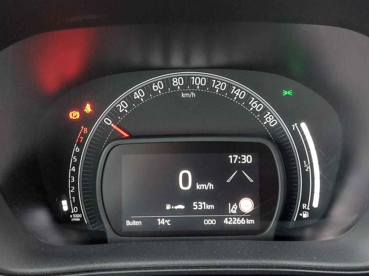 Toyota AYGO X 1.0 VVT-i MT Play CRUISE | APP NAVI | NL-auto | rijklaarprijs !!