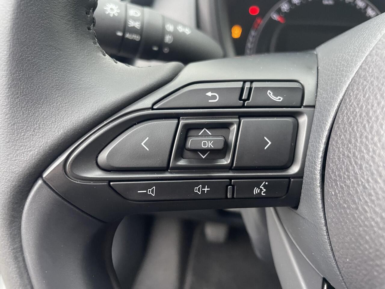 Toyota AYGO X 1.0 VVT-i MT Pulse |17.000 KM | Bitone wit/zwart | Org NL en 1e Eigenaar |