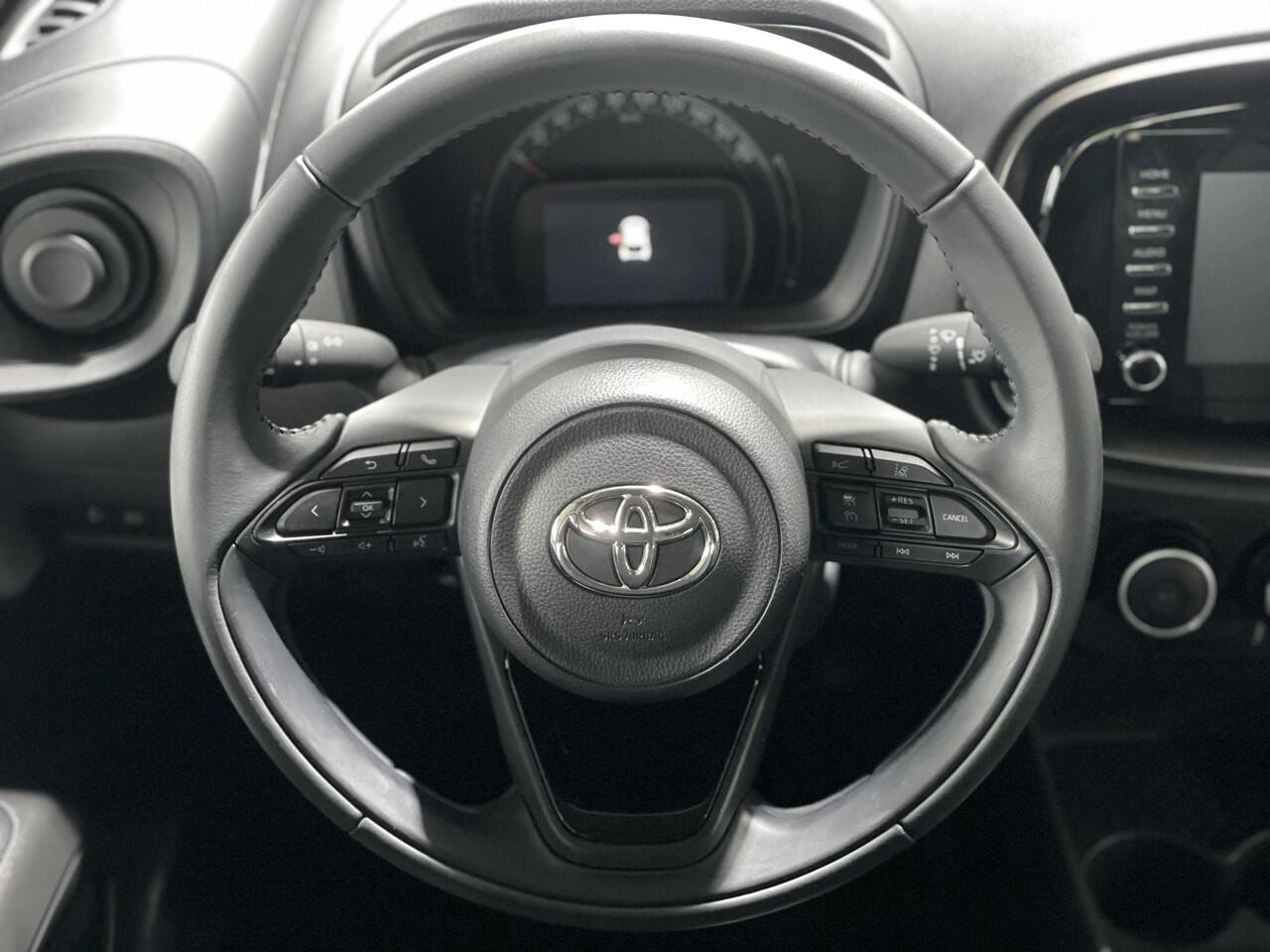 Toyota AYGO X 1.0 VVT-i MT