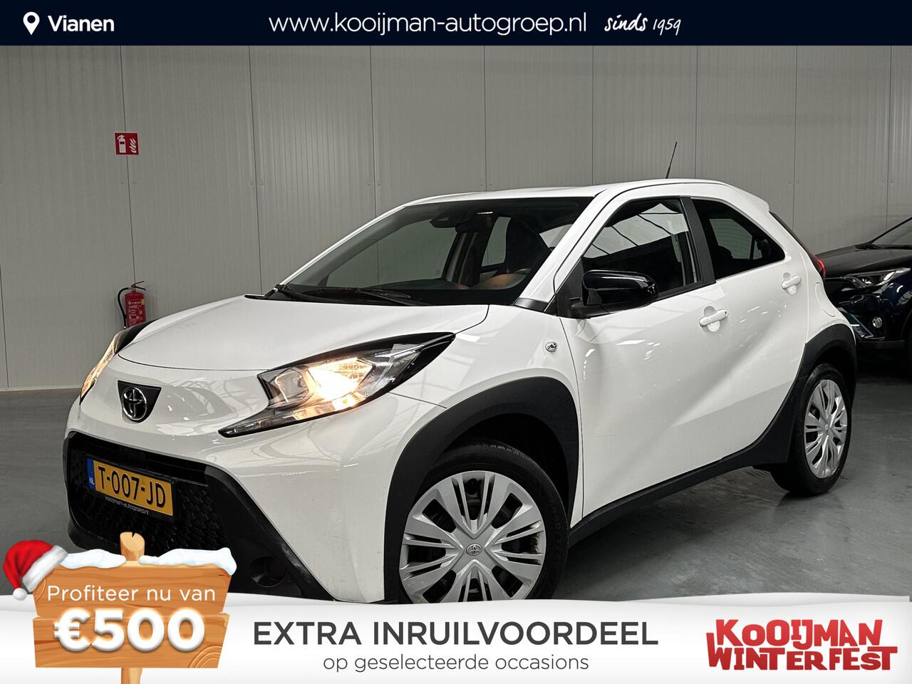 Toyota AYGO X 1.0 VVT-i MT Play