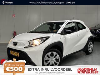 toyota-aygo-x-1.0-vvt-i-mt-play