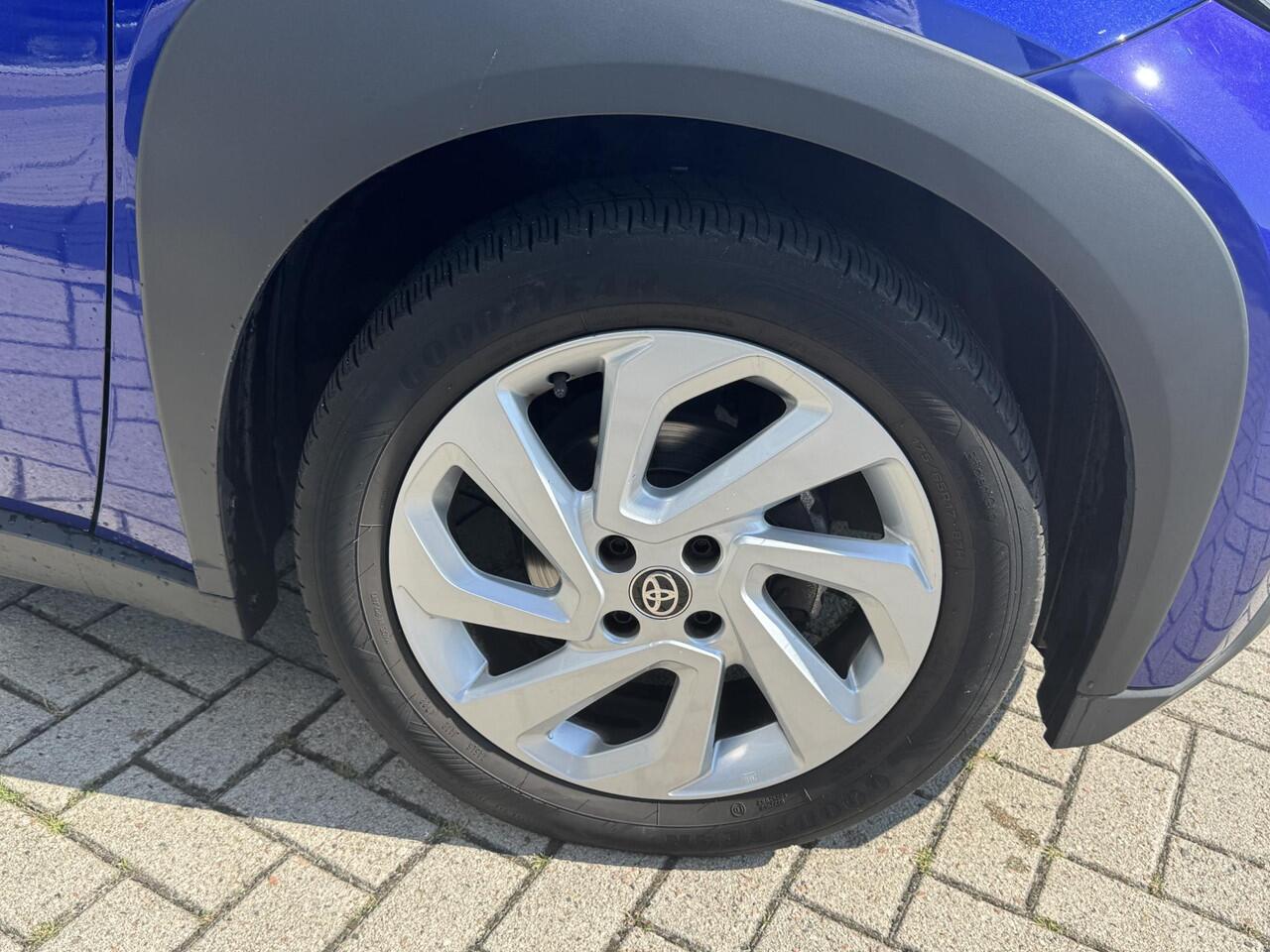 Toyota AYGO X 1.0 VVT-i MT first Lmv|Nav|Camera