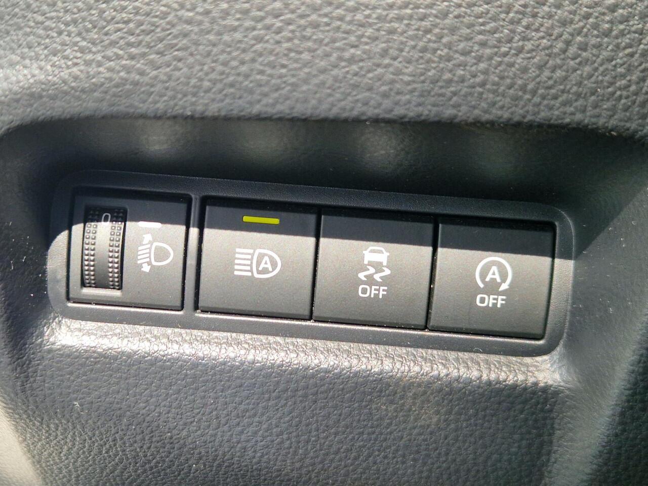 Toyota AYGO X 1.0 VVT-i MT Play