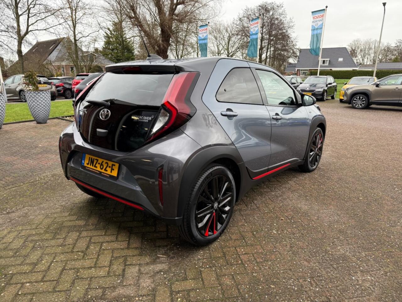 Toyota AYGO 1.0 VVT-I S-CVT UNDERCOVER ALS NIEUW!! AUTOMAAT