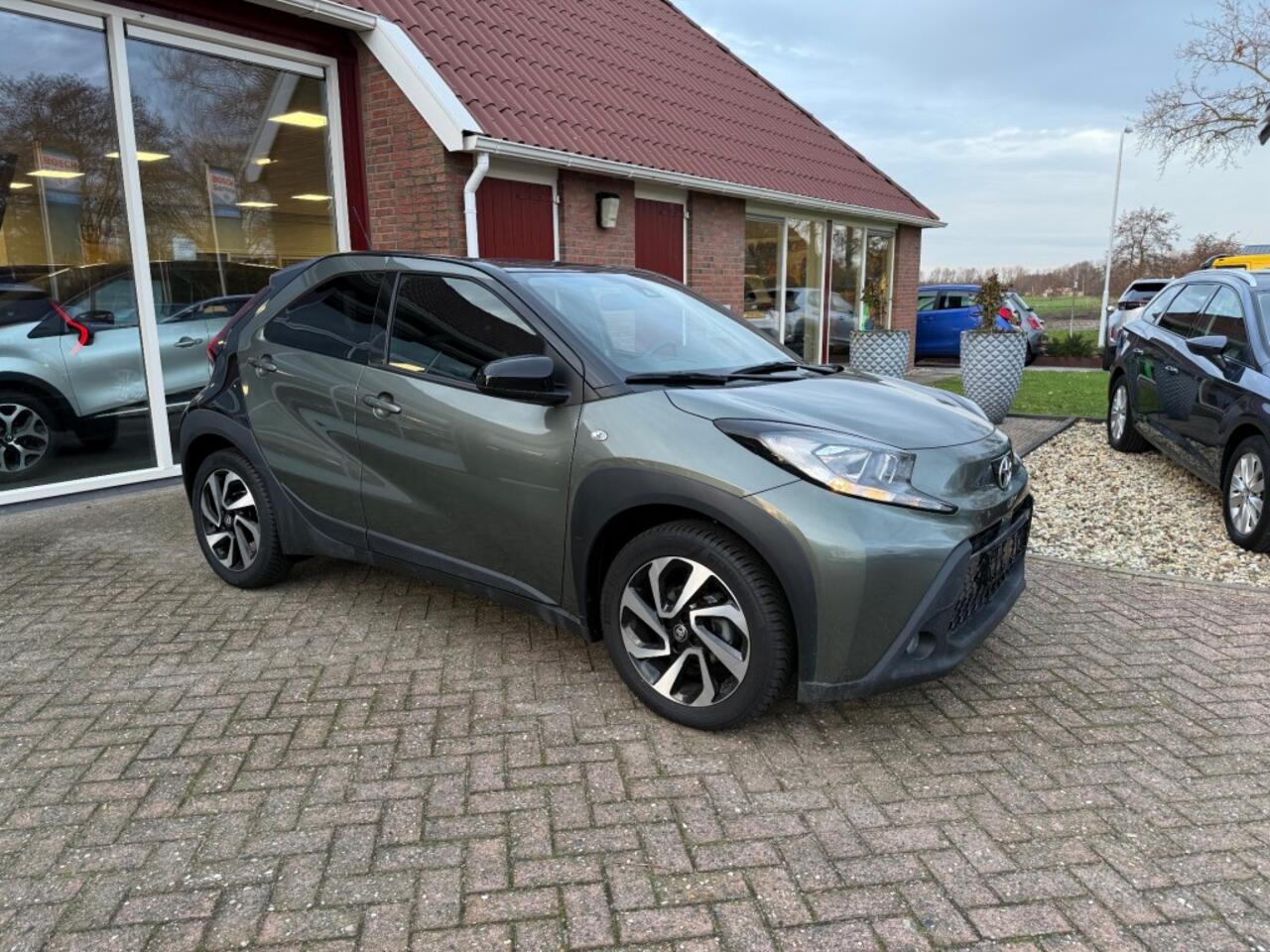Toyota AYGO 1.0 VVT-I S-CVT PULS 5-DRS AUTOMAAT!