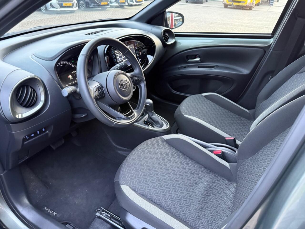 Toyota AYGO 1.0 VVT-I S-CVT PULS 5-DRS AUTOMAAT!