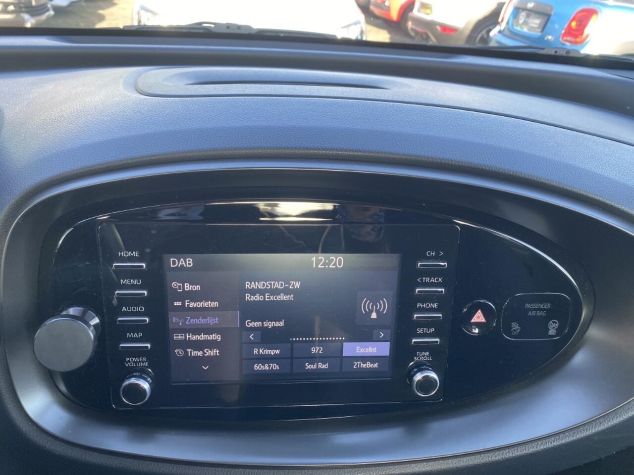 Toyota AYGO X 1.0 VVT-i MT Play