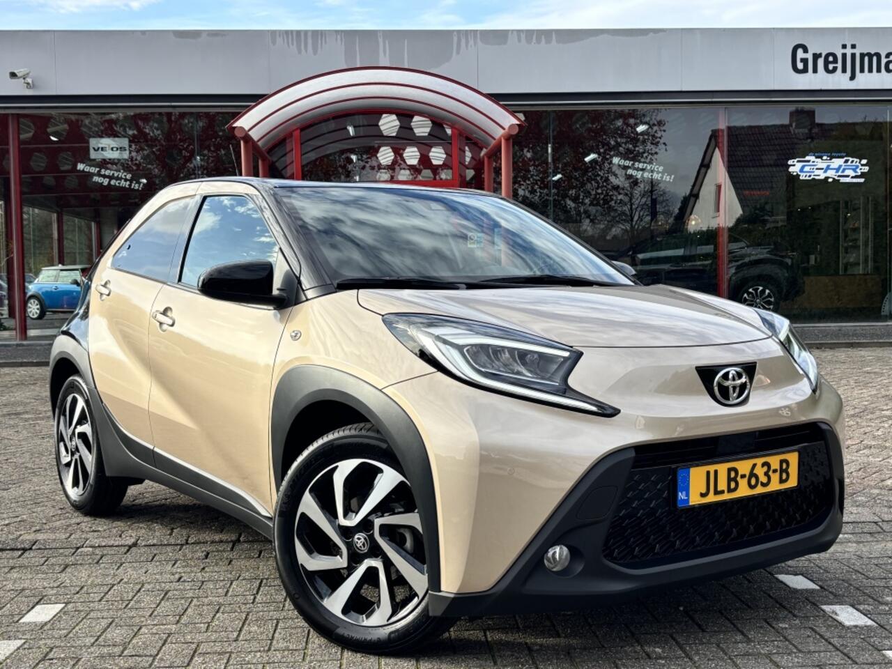 Toyota AYGO X Pulse | Automaat | CarPlay | Stoelverw. | 17'' Lmv