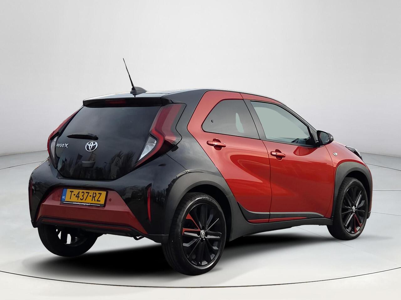 Toyota AYGO X 1.0 VVT-i S-CVT Premium | Apple CarPlay | Parkeersensoren | Rijklaar incl. garantie |