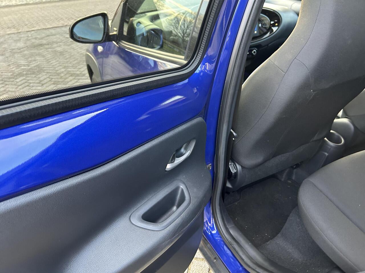 Toyota AYGO X 1.0 VVT-i MT Pulse