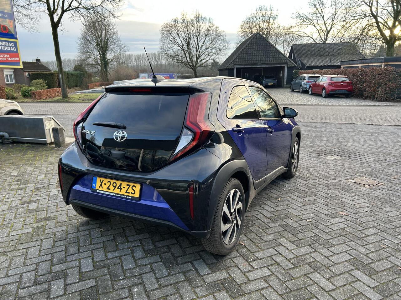 Toyota AYGO X 1.0 VVT-i MT Pulse