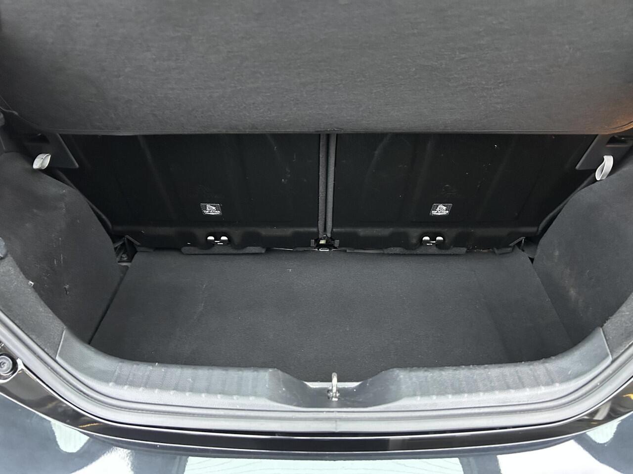 Toyota AYGO X 1.0 VVT-i MT Play