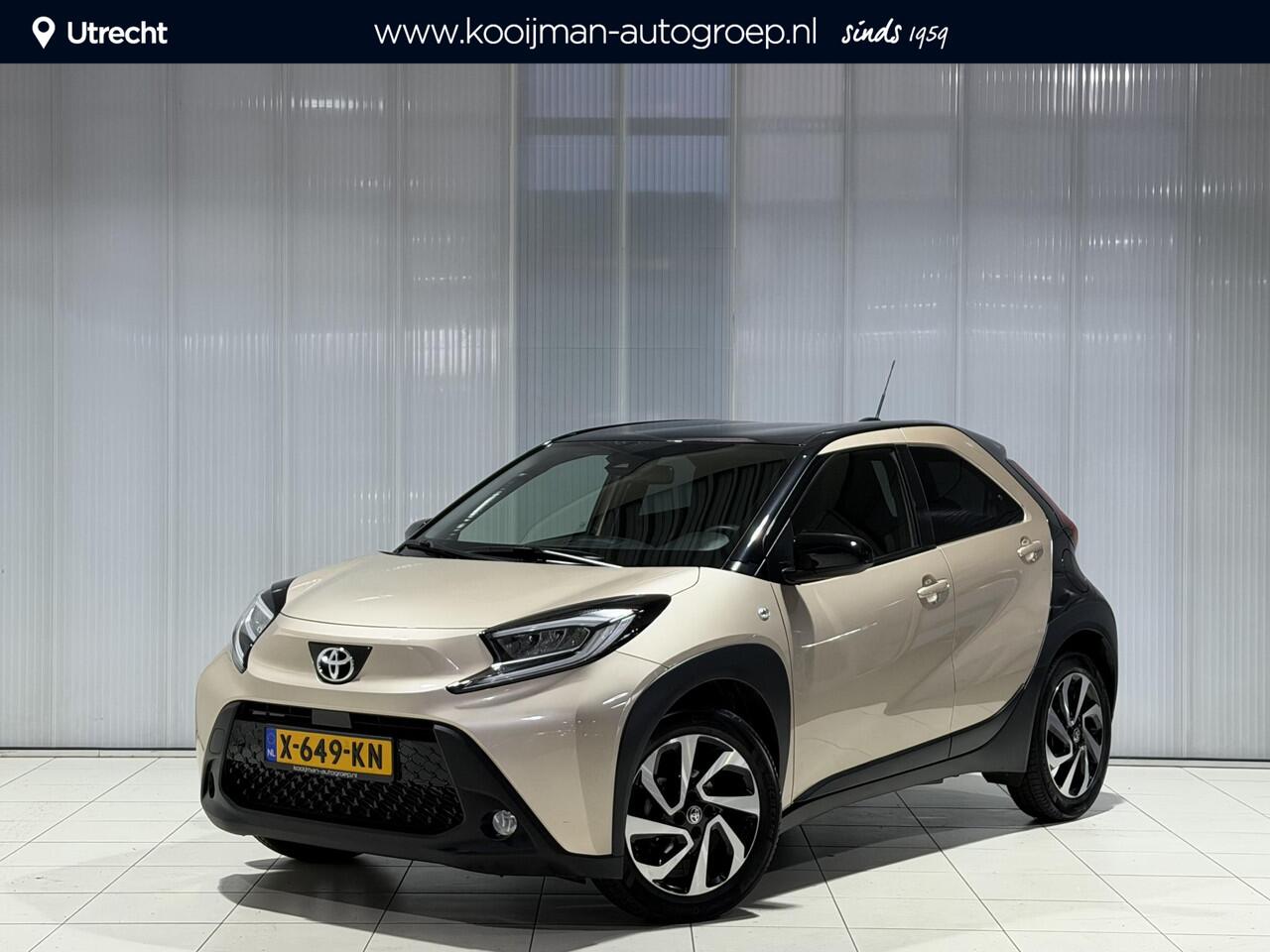 Toyota AYGO X 1.0 VVT-i MT Pulse | Dealer onderhouden | NL-Auto| Apple Carplay | Achteruitrijcamera | Bi-Tone