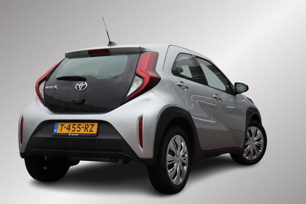 Toyota AYGO X 1.0 VVT-i MT Play Apple carplay, Android auto