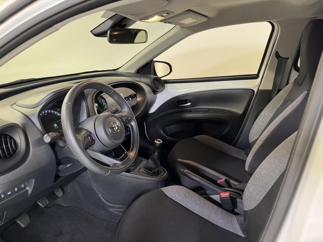 Toyota AYGO X 1.0 VVT-i MT first | Climate controle | LED | Adap. cruise |