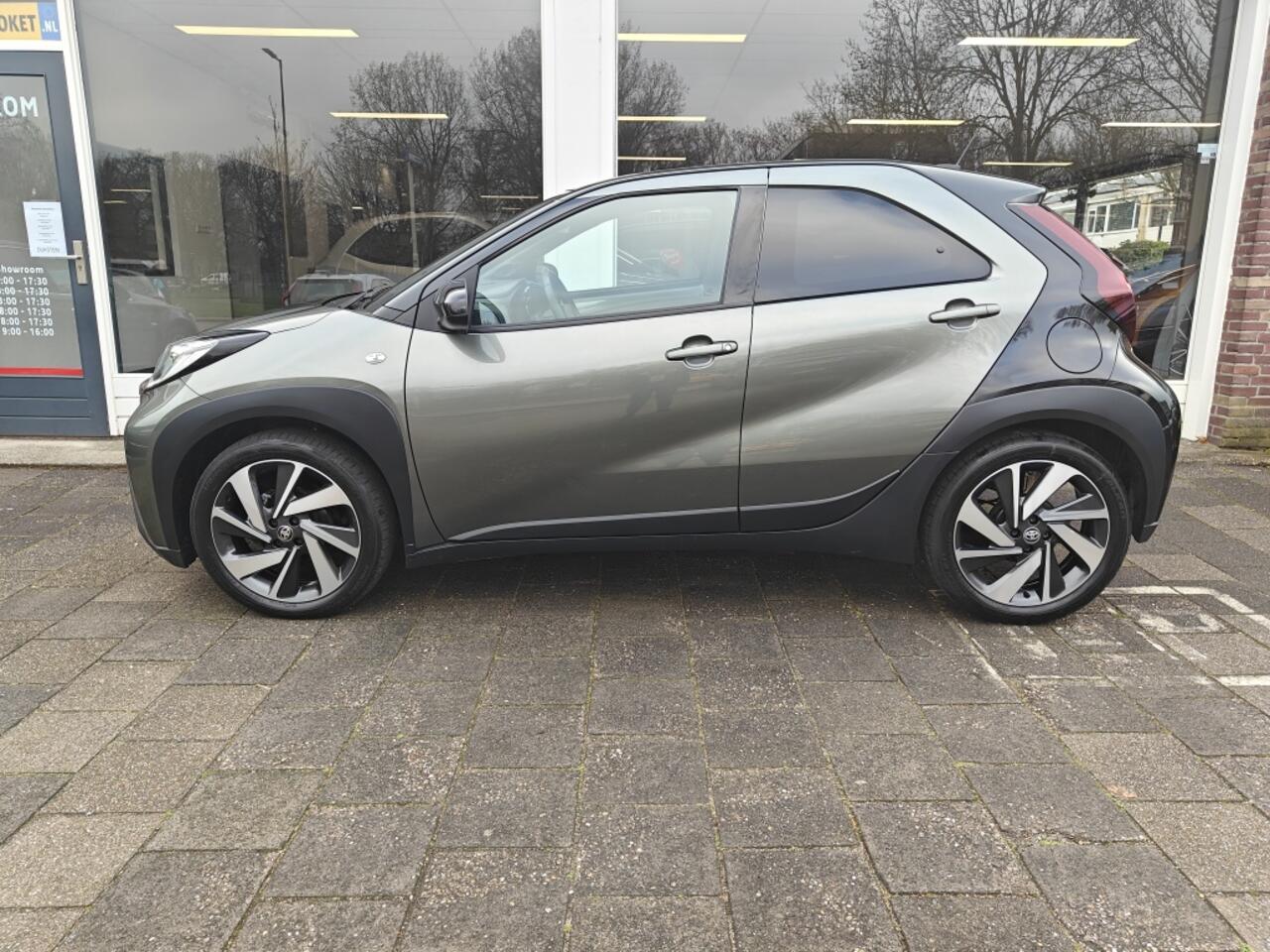 Toyota AYGO X 1.0 VVT-i MT Envy