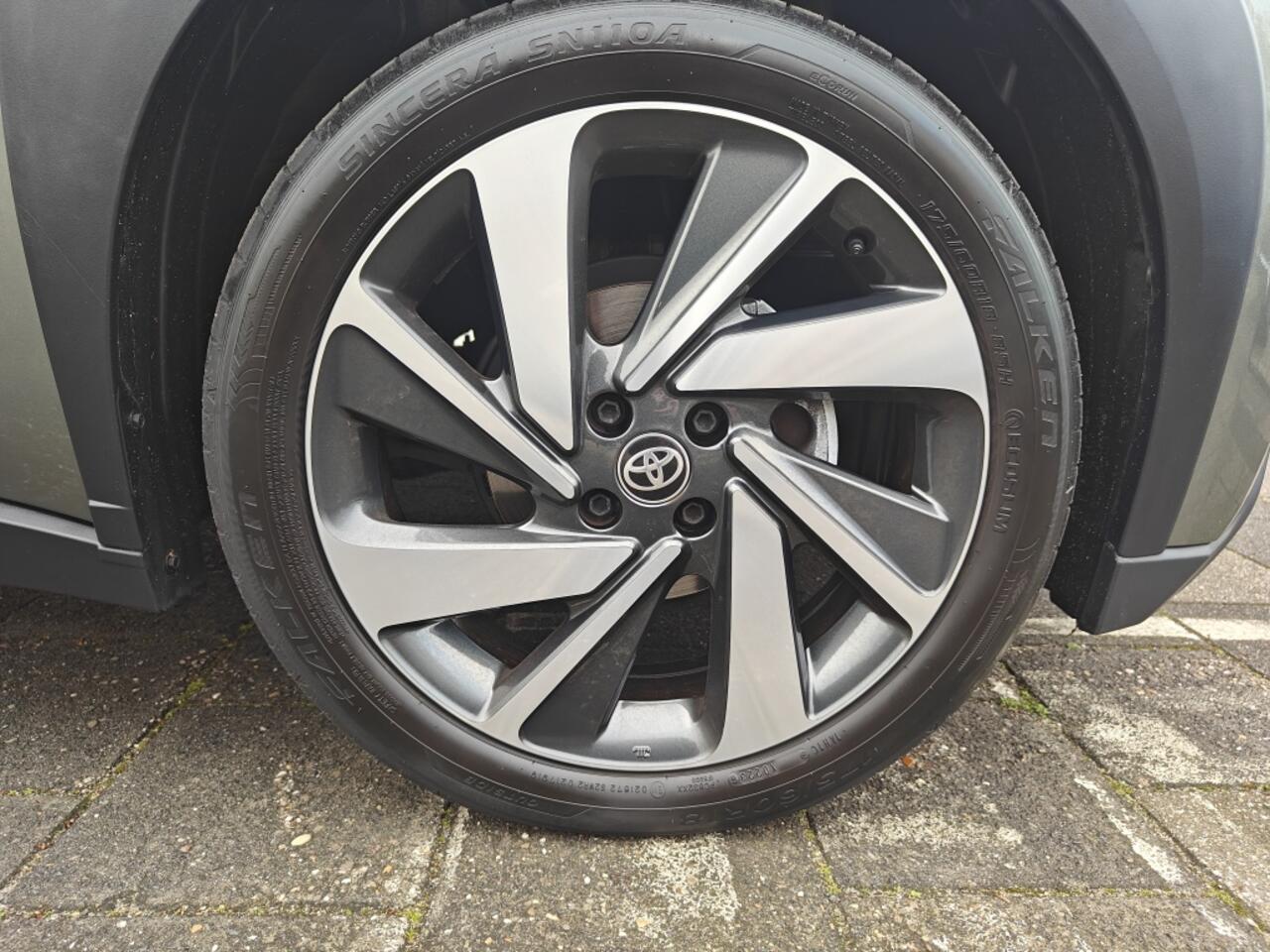 Toyota AYGO X 1.0 VVT-i MT Envy