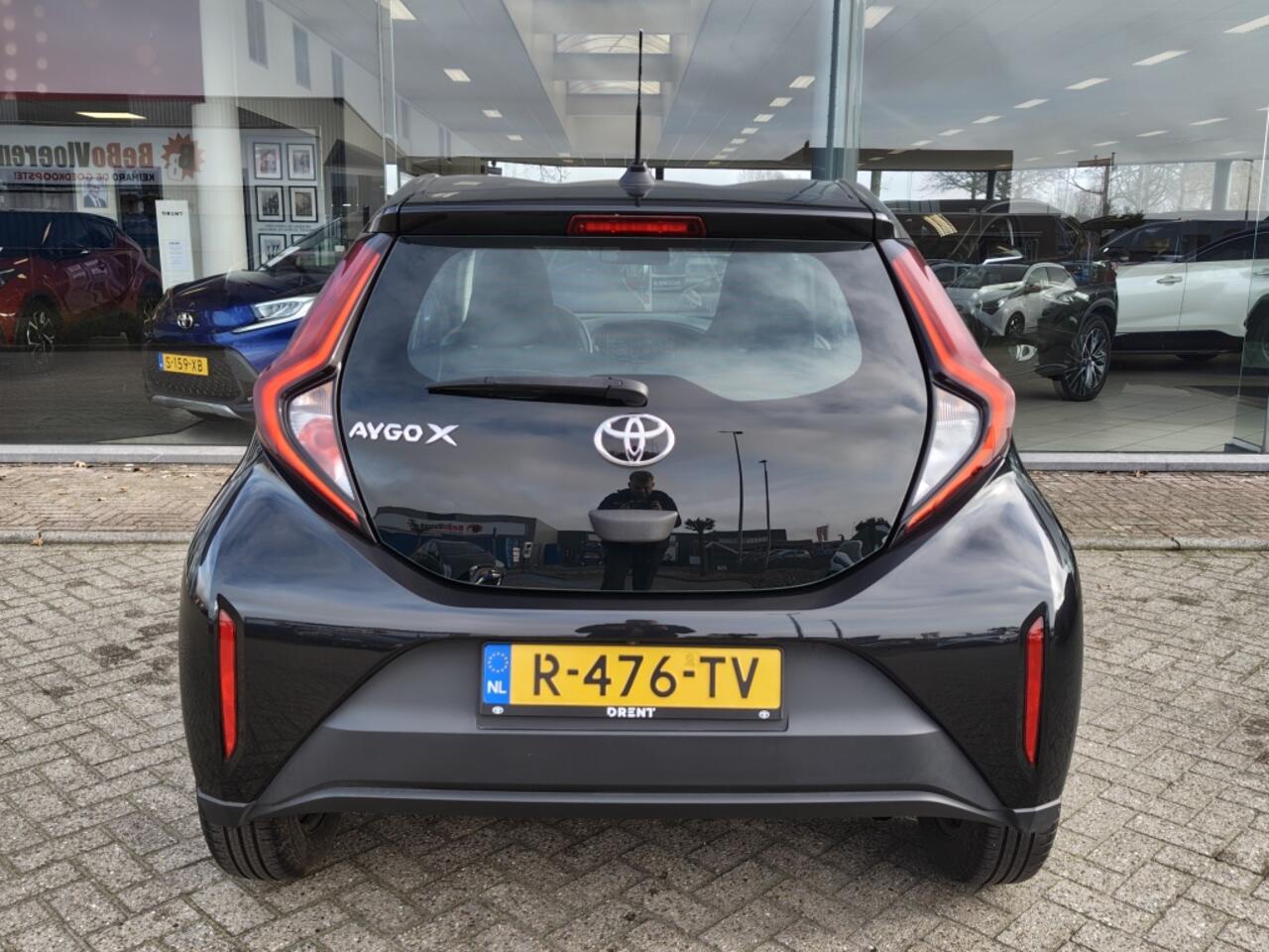 Toyota AYGO X 1.0 VVT-i S-CVT Play | Automaat | Android Auto, Apple Carplay |