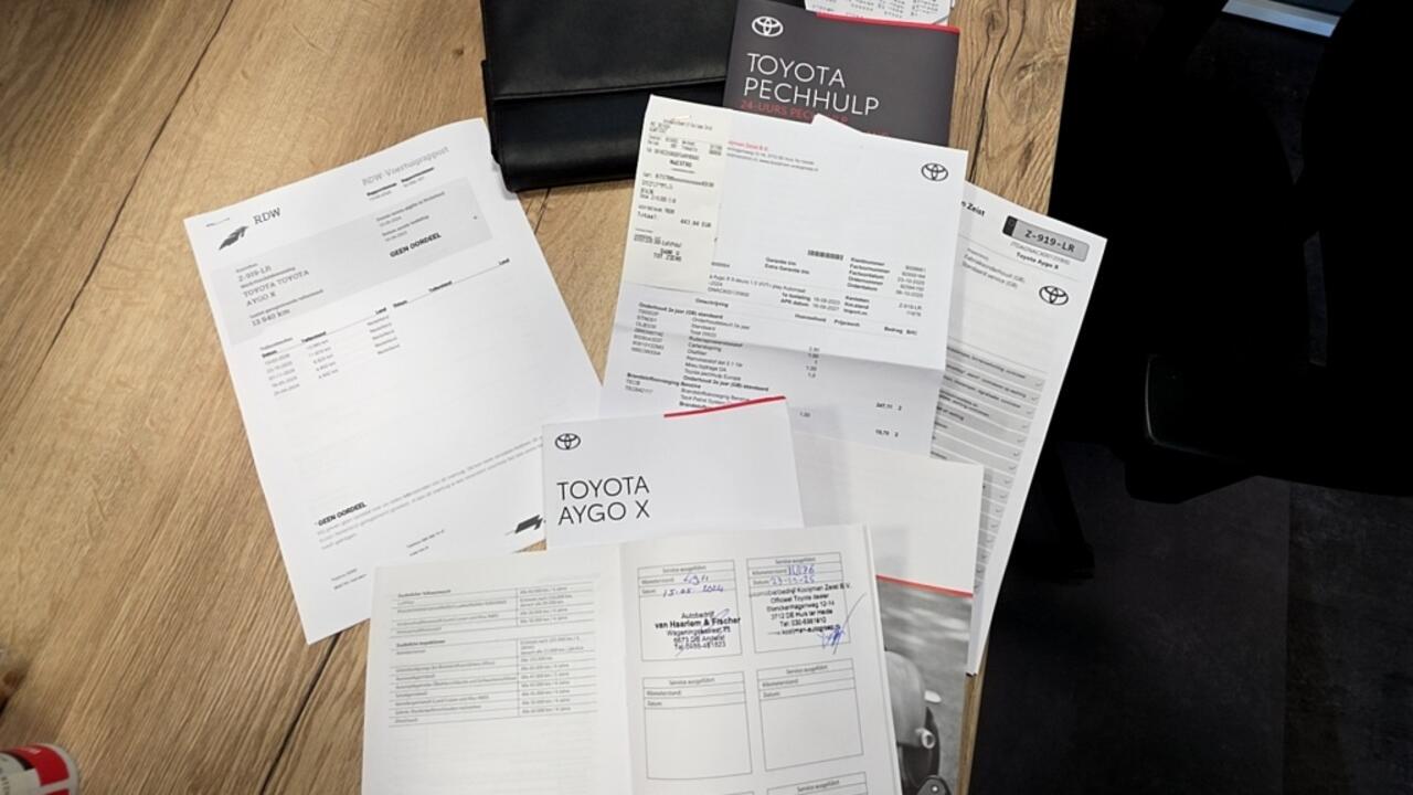 Toyota AYGO X 1.0 VVT-i S Automaat Play / Carplay / Adaptive cruise