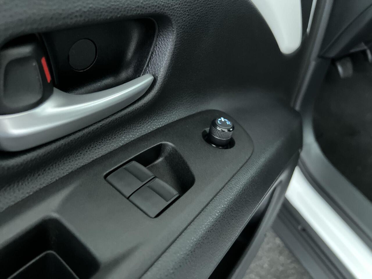 Toyota AYGO X 1.0 VVT-i MT first | Rijklaar | Camera achter | Android/-Apple Carplay | LM velgen