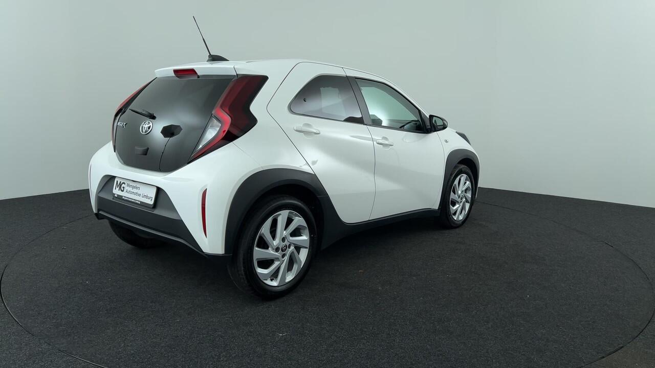 Toyota AYGO X 1.0 VVT-i MT first | Rijklaar | Camera achter | Android/-Apple Carplay | LM velgen