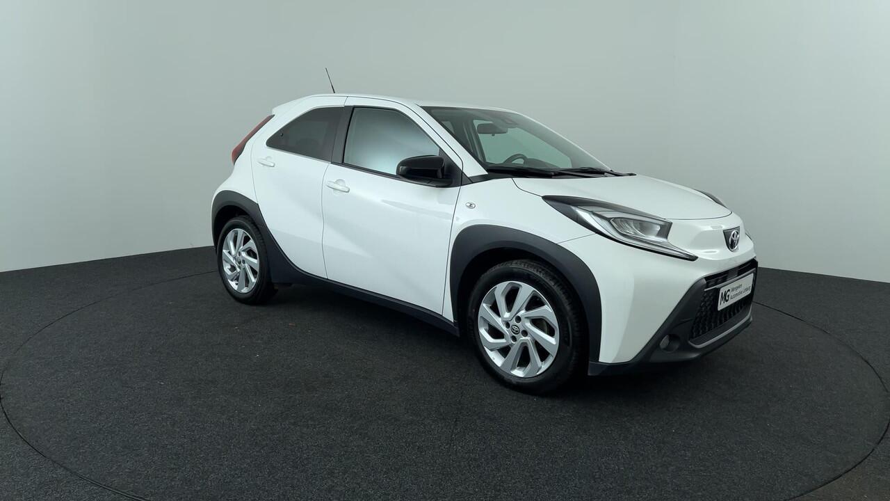 Toyota AYGO X 1.0 VVT-i MT first | Rijklaar | Camera achter | Android/-Apple Carplay | LM velgen