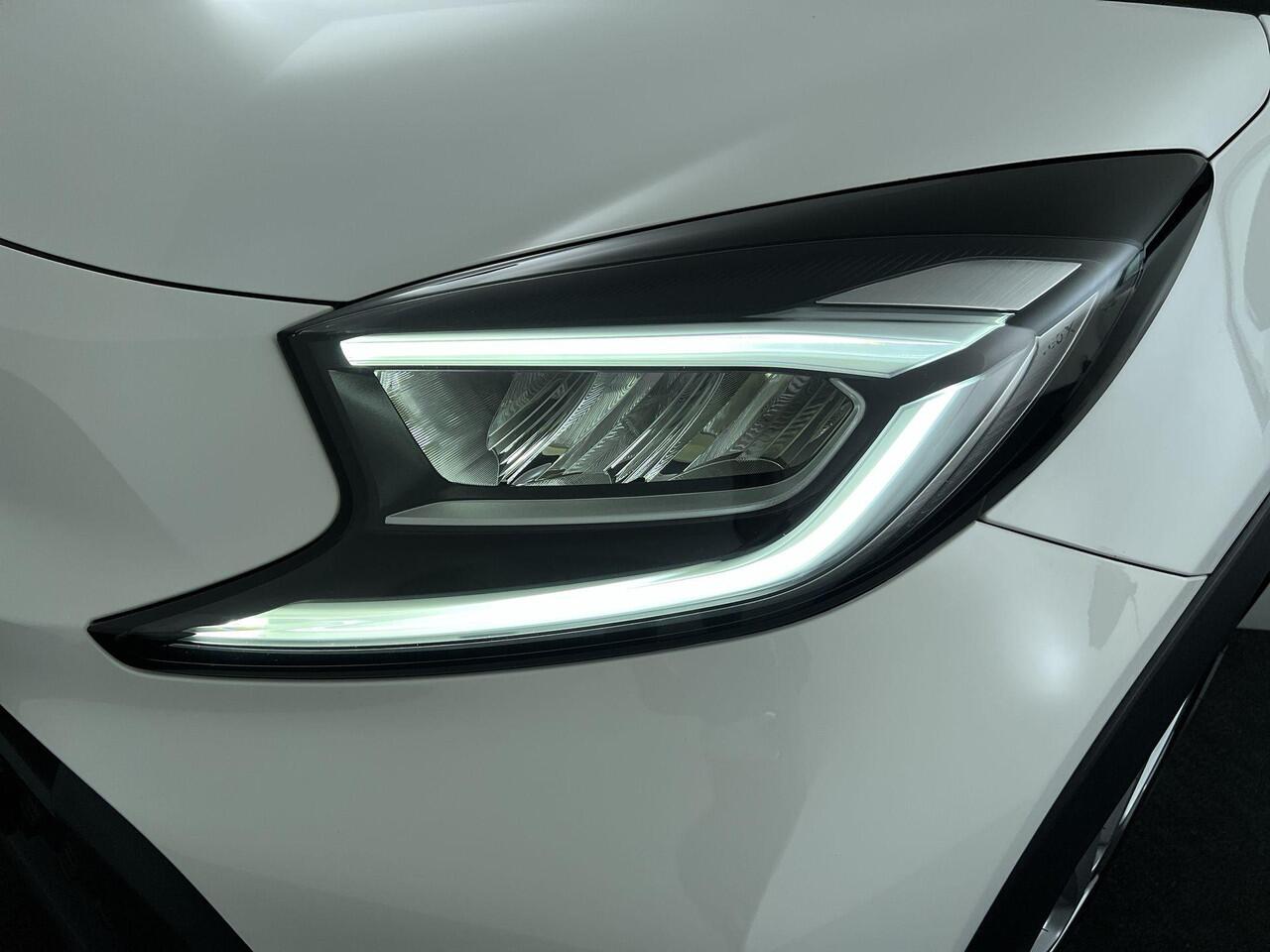 Toyota AYGO X 1.0 VVT-i MT first | Rijklaar | Camera achter | Android/-Apple Carplay | LM velgen