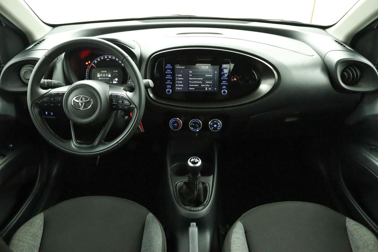 Toyota AYGO X 1.0 VVT-i MT Play | Airco | Adaptieve Cruise Control | Achteruitrijcamera | 10 Jaar garantie! |